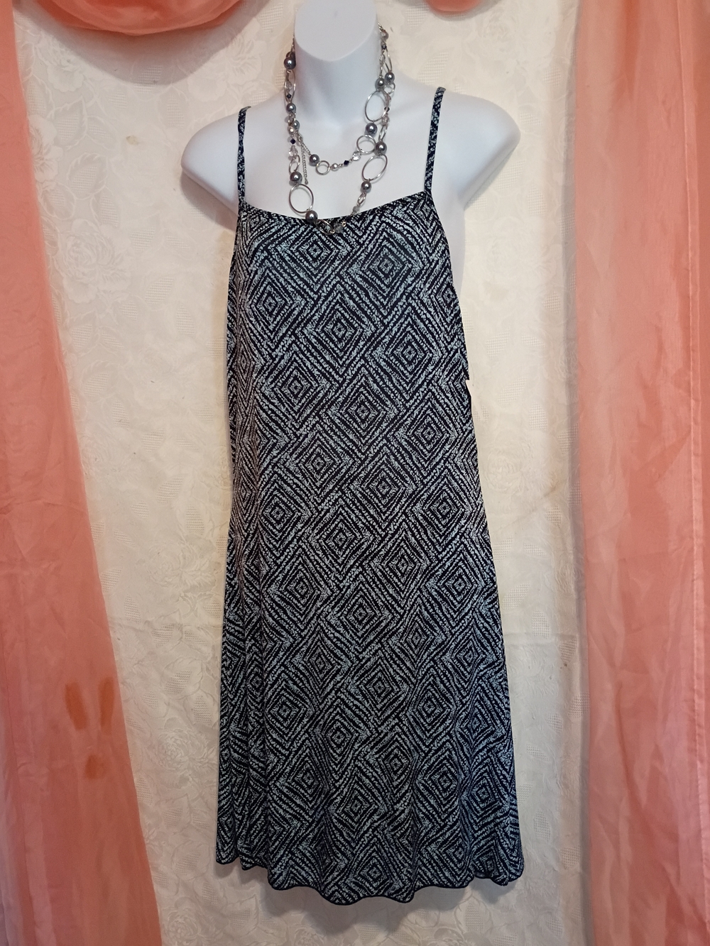 🛍️ BUNDLE ONLY🛍️west loop Navy & Light Blue Geometric Midi Slip Dress